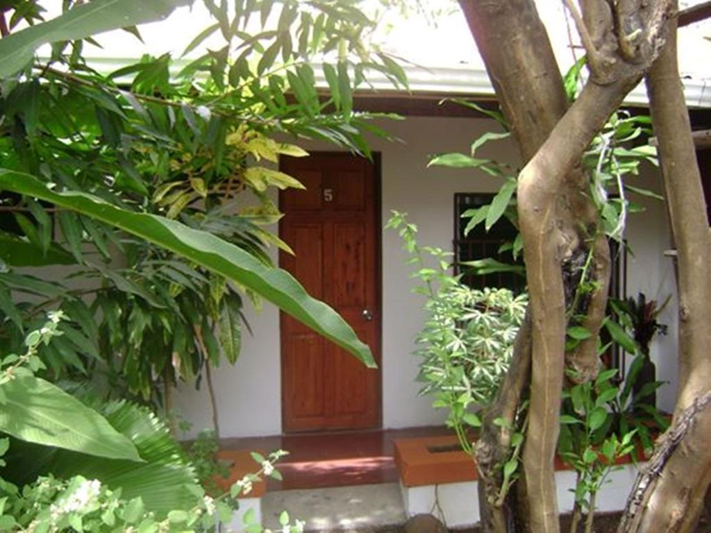 Hotel Jackie'S House Puntarenas Dış mekan fotoğraf