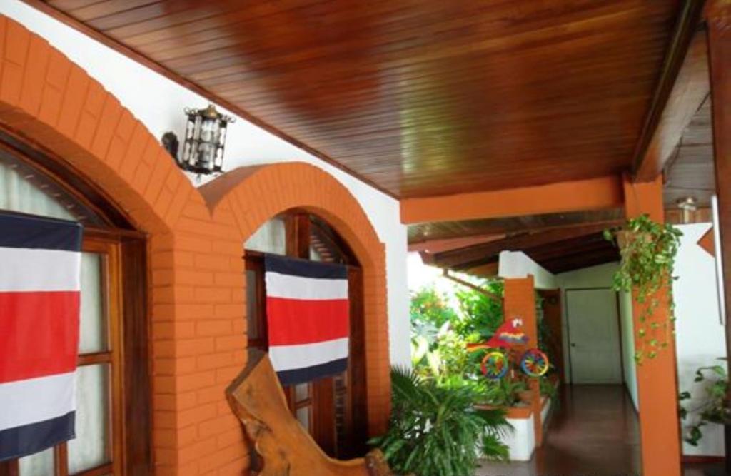 Hotel Jackie'S House Puntarenas Dış mekan fotoğraf